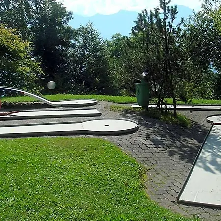 Seeblick Mit Anbindung An Ein 4-sterne-hotel Otel 2*
