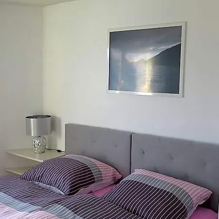 Otel Seeblick Mit Anbindung An Ein 4-sterne-hotel Interlaken